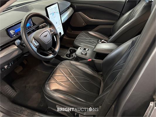 Ford Mustang RWD 75 kWh 2021 (Origineel-NL), L-230-ZK