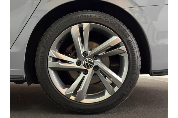 Volkswagen Golf Variant eTSI R-Line 1.5 130pk 2022 (Origineel-NL), P-468-BP