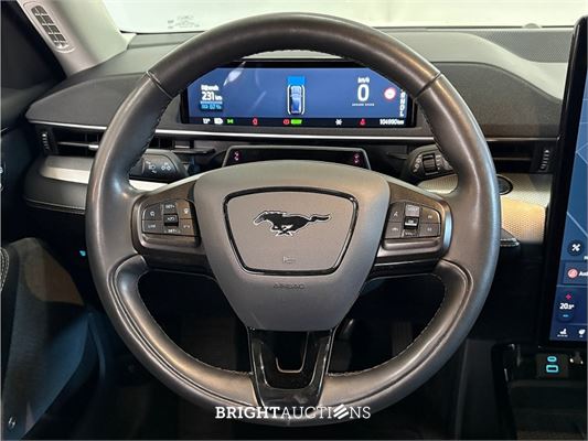 Ford Mustang RWD 75 kWh 2021 (Origineel-NL), L-789-RR