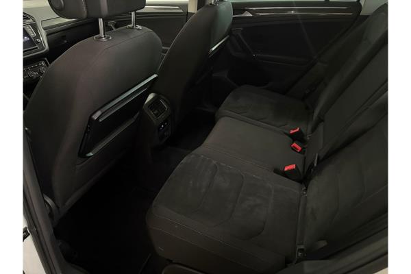 Volkswagen Tiguan ACT Highline 1.4 TSI 149pk 2017 (Origineel-NL), NV-667-S