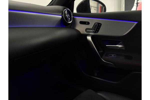 Mercedes-Benz A 180 Business Solution AMG 136pk 2021 (Origineel-NL) A-klasse, K-009-XH