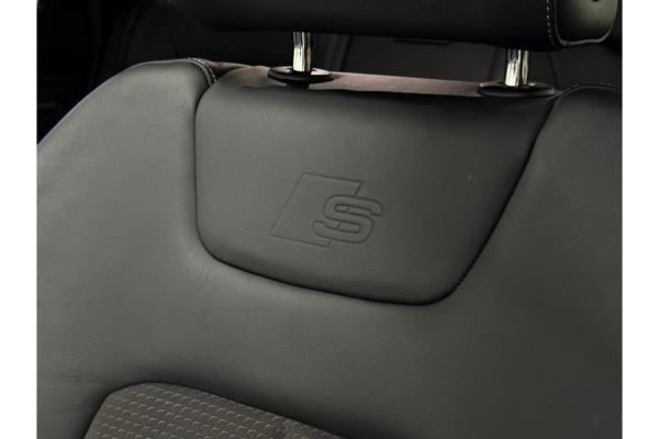 Audi e-tron 55 S edition Quattro 95 kWh 408pk 2022 (Origineel-NL), S-713-BN