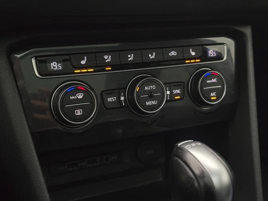 Volkswagen Tiguan ACT Highline Business R 1.5 TSI 150pk 2019 (Origineel-NL), ZB-318-G