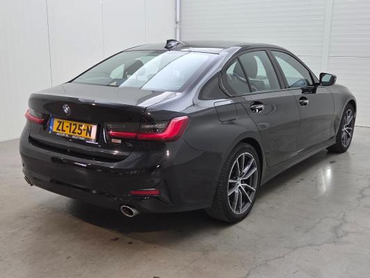 BMW 3-serie Executive Edition 184pk 2019 (Origineel-NL), ZL-125-N