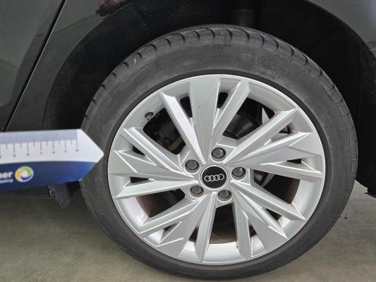 Audi A3 Limousine 30 Business edition TFSI 110pk 2021 (Origineel-NL), K-808-PJ