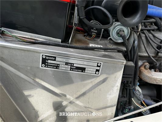 Morgan Plus 8 4.0 V8 190pk 2001, P-992-JB