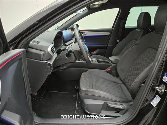 SEAT Leon FR Sportstourer Business Intense 1.0 TSI 110pk 2023 (Origineel-NL), T-485-XV