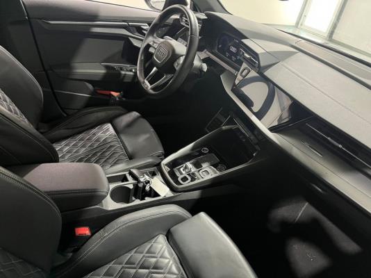 Audi A3 Limousine 30 S edition TFSI 110pk 2022 (Origineel-NL), P-528-PR