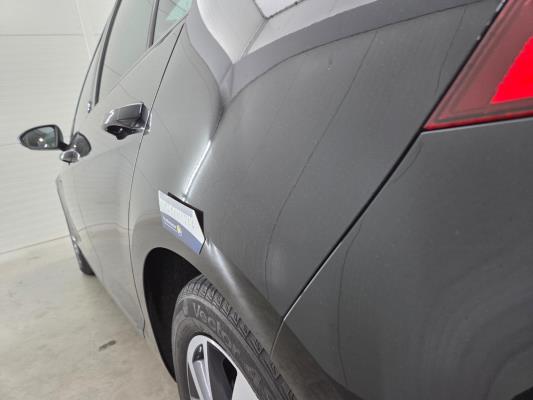 Volkswagen Golf Highline Business R 1.5 TSI 150pk 2017, GZG-30-F