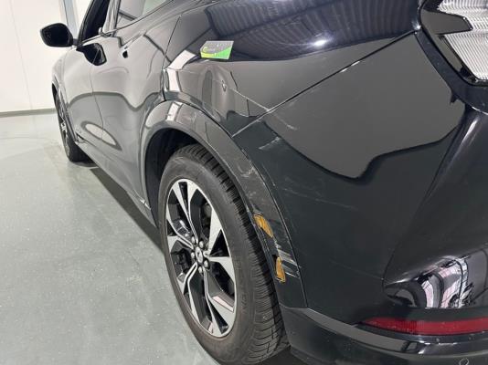 Ford Mustang Mach-E AWD 75 kWh 258pk 2021 (Origineel-NL), L-890-ZD