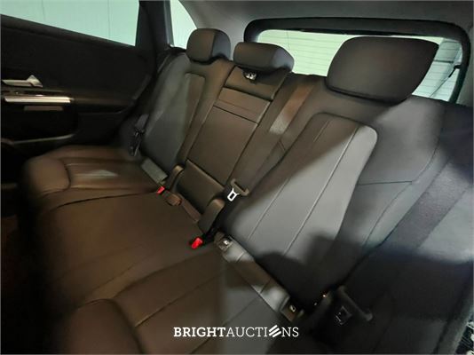Mercedes-Benz B200 Business Solution Luxury 163pk 2020 (Origineel-NL) B-klasse, J-893-NN