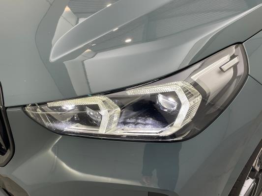 BMW X1 sDrive18i 136pk 2023 (Origineel-NL), S-253-PN