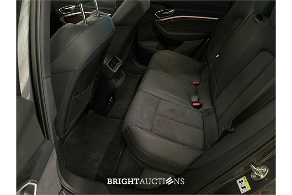 Audi Q8 55 S Edition Competition Quattro 115 kWh 2024 (Origineel-NL), Z-182-HF