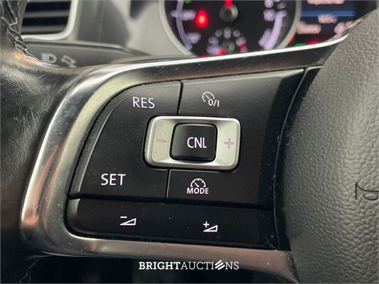 Volkswagen Golf GTE Connected Series 1.4 TSI 150pk 2016 (Origineel-NL), ND-080-S
