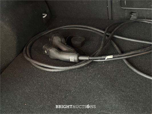 Volvo XC40 Single Motor Core 69 kWh 2024 (Origineel-NL), X-090-PJ