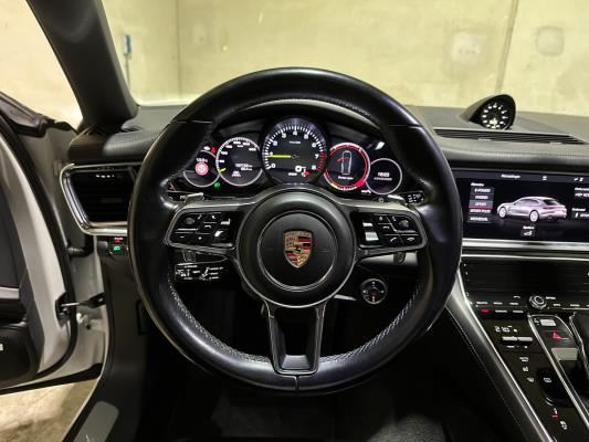 Porsche Panamera Sport Turismo  4 E-Hybrid 2.9 V6 462pk 2018, L-703-KR