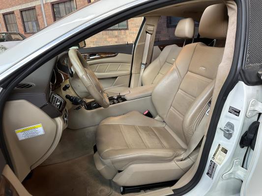 Mercedes-Benz CLS63 AMG 5.5 V8 525pk 2012 CLS-Klasse (53.000 KM)
