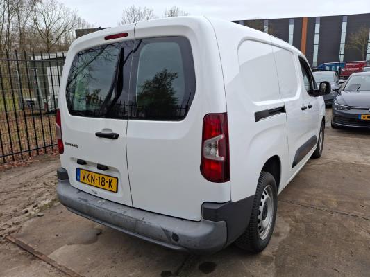 Citroen Berlingo 1.5 BlueHDI Club XL 99 pk 2021, VKN-18-K