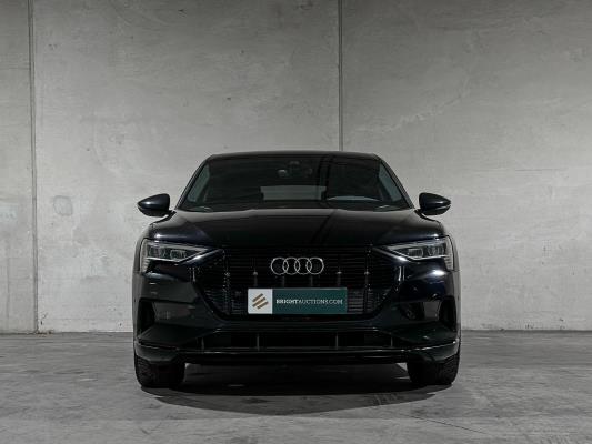 Audi e-tron Sportback 55 Quattro Business edition 95 kWh 408pk 2020 (Origineel-NL + 1e eigenaar), K-601-GZ