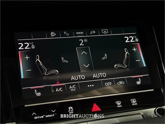 Audi e-tron 55 Advanced edition Plus Quattro 95 kWh 2022 (Origineel-NL), R-522-GX