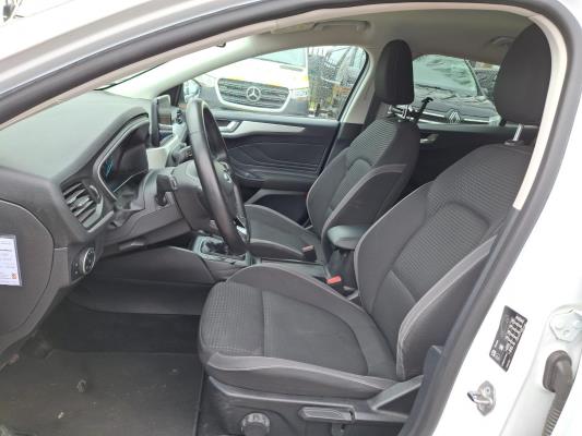 Ford Focus Wagon 1.0 EcoBoost Trend Edition Business 125 pk 2021, P-364-GP