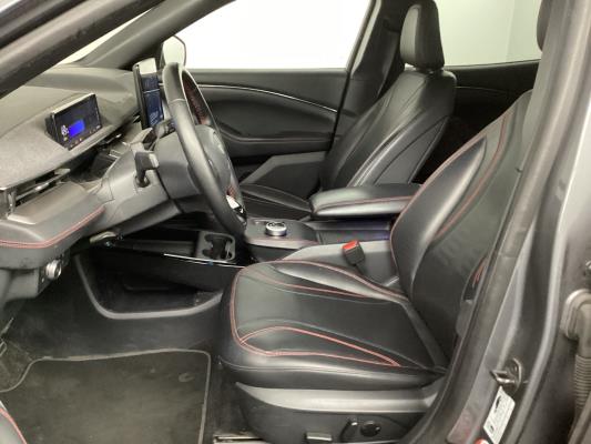 Ford Mustang Mach-E Extended First Edition AWD 98 kWh 337pk 2021 (Origineel-NL), L-065-NX