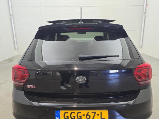 Volkswagen Polo GTI 2.0 TSI 200pk 2018, GGG-67-L