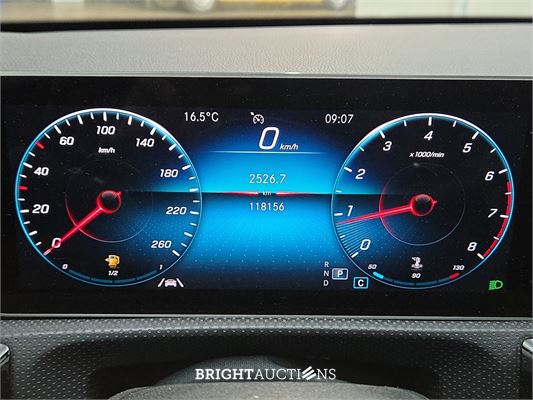 Mercedes-Benz A200 Business Solution AMG 163pk 2018 A-klasse, XT-864-L