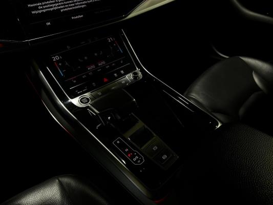 Audi Q7 55 TFSI e Quattro Pro Line Plus 3.0 380pk 2020, N-611-PF