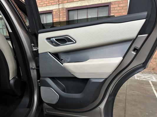 Land Rover Range Rover Velar 2.0 P400e R-Dynamic HSE 300pk 2021 (Origineel-NL), L-870-KS
