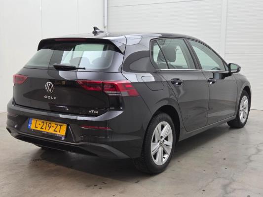 Volkswagen Golf 1.0 eTSI Life 110 pk 2021, L-219-ZT