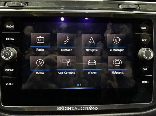 Volkswagen Tiguan eHybrid R-Line Business 1.4 TSI 265pk 2023 (Origineel-NL), S-332-LX
