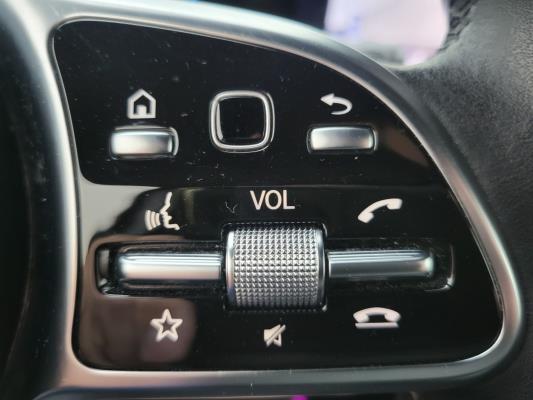 Mercedes-Benz EQB 25067 BusinesS-Line 7p 67 kWh 190pk 2023 (Origineel-NL) EQB-Klasse, S-406-SL