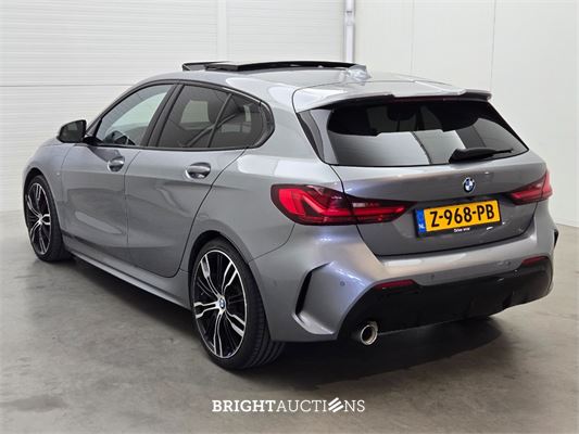 BMW 118i 1-serie High Executive 136pk 2022 1-Serie, Z-968-PB