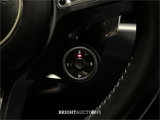 Porsche Macan Turbo 2.9 V6 441pk 2020, J-177-TT