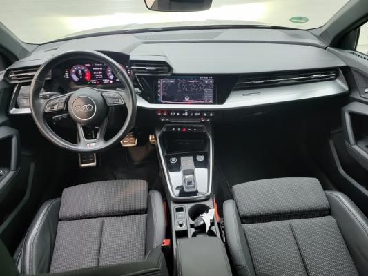 Audi A3 Limousine 30 S edition TFSI 110pk 2022 (Origineel-NL), P-882-RT