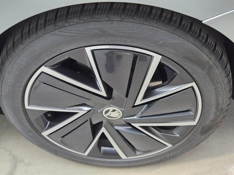 Škoda Superb Combi iV Sportline Business 1.4 TSI 272pk 2021 (Origineel-NL), N-498-TH