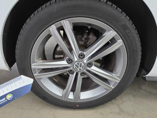 Volkswagen Golf Variant Highline Business R 1.6 TDI 116pk 2017 (Origineel-NL), RB-044-B