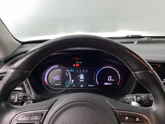 Kia Niro e- ExecutiveLine 64 kWh 204pk 2020 (Origineel-NL), H-398-ZD