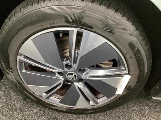 Škoda Enyaq iV 80 204pk 2021 (Origineel-NL), L-314-XB