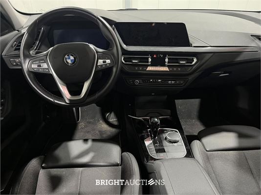 BMW 118i 1-serie 136pk 2024 (Origineel-NL) 1-Serie, GJK-72-N