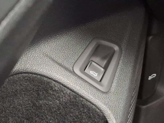 Volkswagen Golf Variant eTSI R-Line Business 1.5 DSG 150pk 2021 (Origineel-NL), L-846-ZF