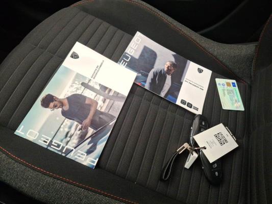 Peugeot 208 Ev Active 50 kWh 136pk 2022 (Origineel-NL), P-132-LT