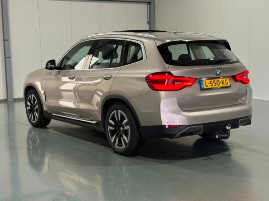 BMW iX3 Executive 80 kWh 286pk 2021 (Origineel-NL), L-550-KG