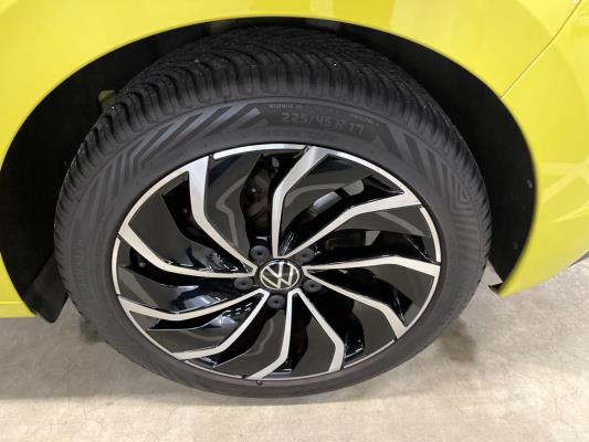 Volkswagen Golf 1.5 eTSI mhev life business 96kW -7 aut 1.5 DSG 131pk 2023 (Origineel-NL), T-044-ZF