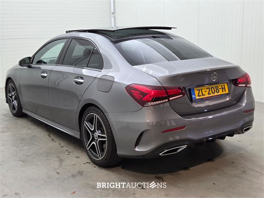 Mercedes-Benz A200 Launch Edition Premium 163pk 2019 (Origineel-NL) A-klasse, ZL-208-H
