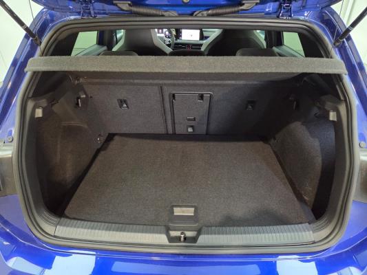 Volkswagen Golf eTSI R-Line 1.5 150pk 2023, GJV-33-B