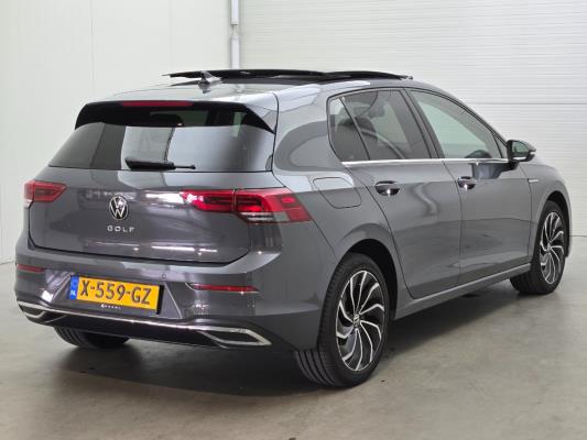 Volkswagen Golf eTSI 1.5 150pk 2020, X-559-GZ