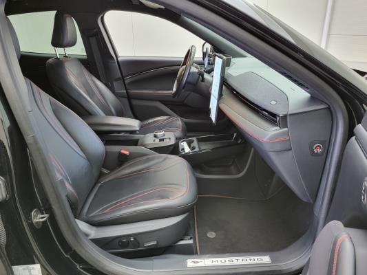 Ford Mustang Mach-E Extended AWD 98 kWh 351pk 2021 (Origineel-NL), N-345-TJ