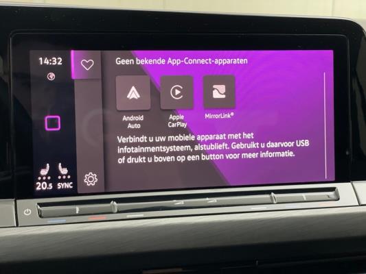 Volkswagen Golf eTSI Style 1.5 150pk 2020, X-368-TL